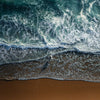 Facing the waves - Photographie par Salmon