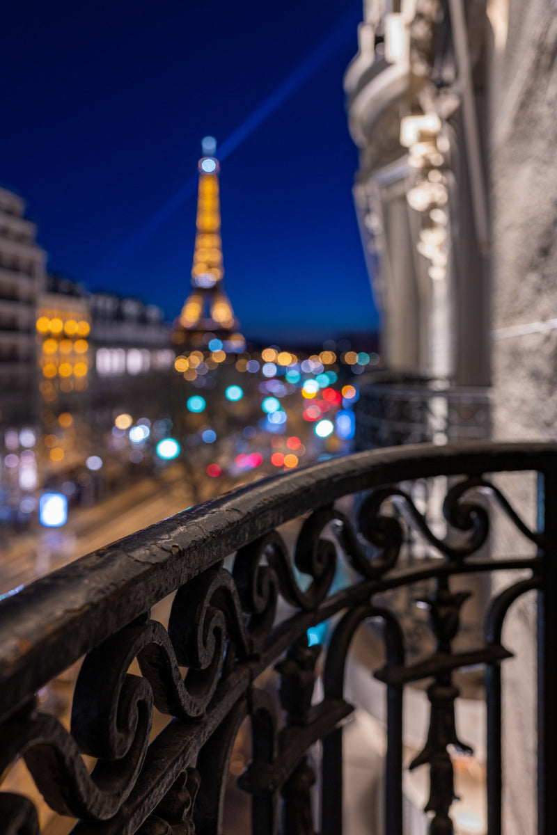 Bokeh sur le Plaza Athénée - Photographie par Michot